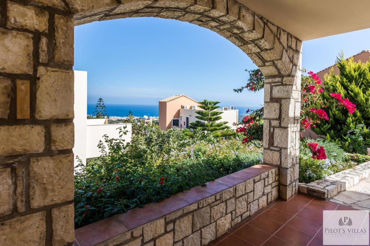 Pilot'S Villas Luxury Suites Hersonissos  Eksteriør billede