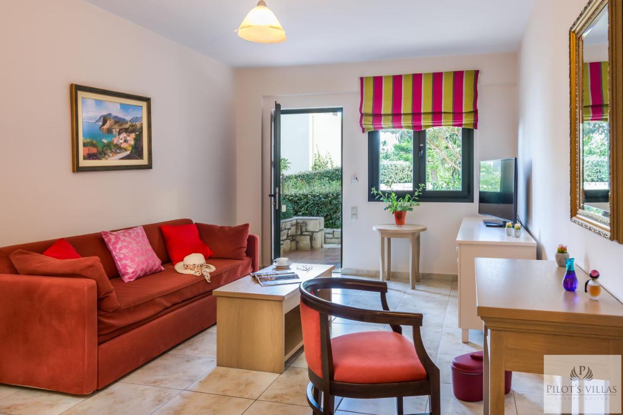 Pilot'S Villas Luxury Suites Hersonissos  Eksteriør billede