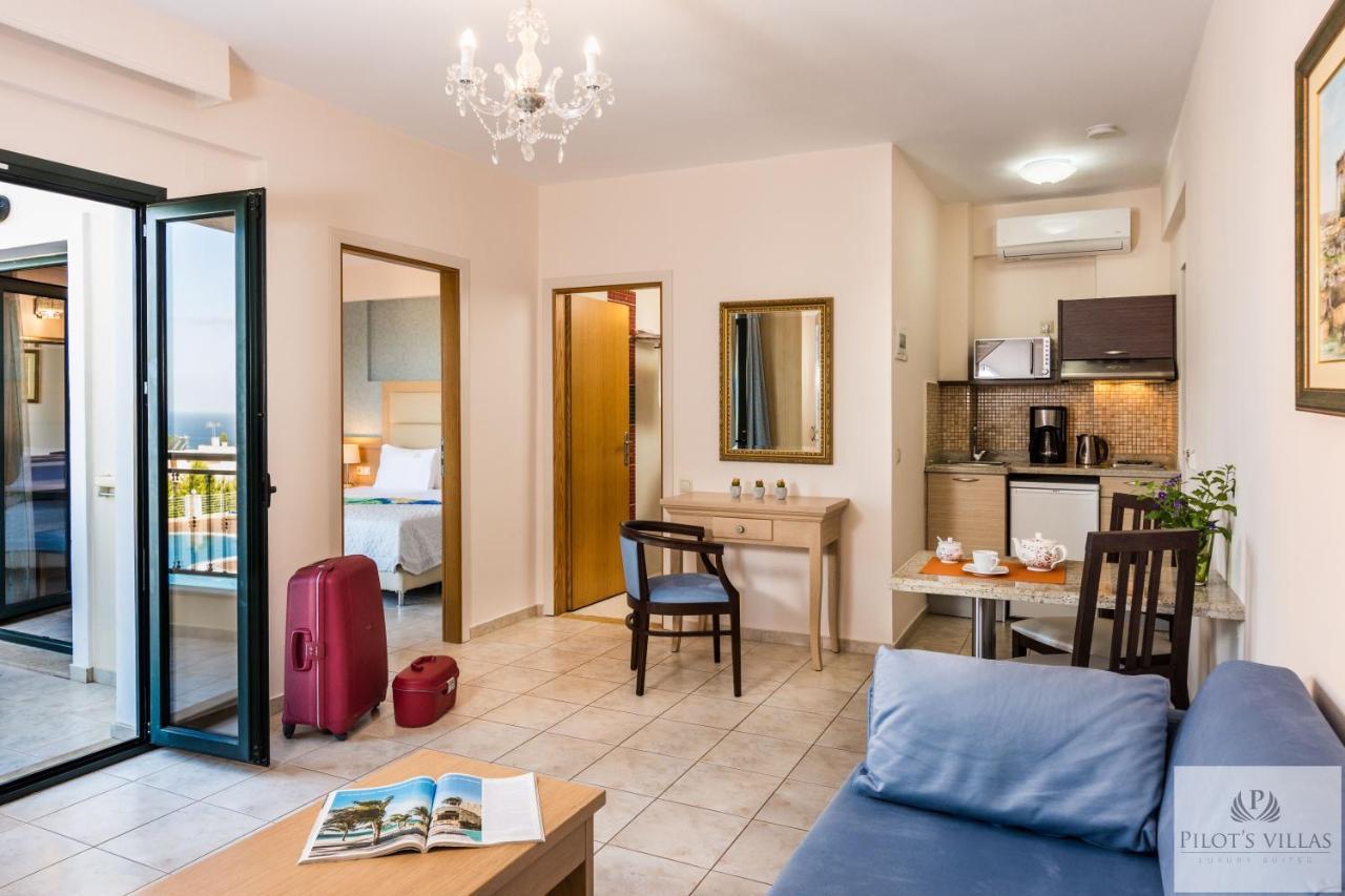 Pilot'S Villas Luxury Suites Hersonissos  Eksteriør billede