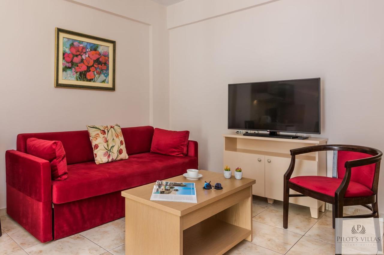 Pilot'S Villas Luxury Suites Hersonissos  Eksteriør billede