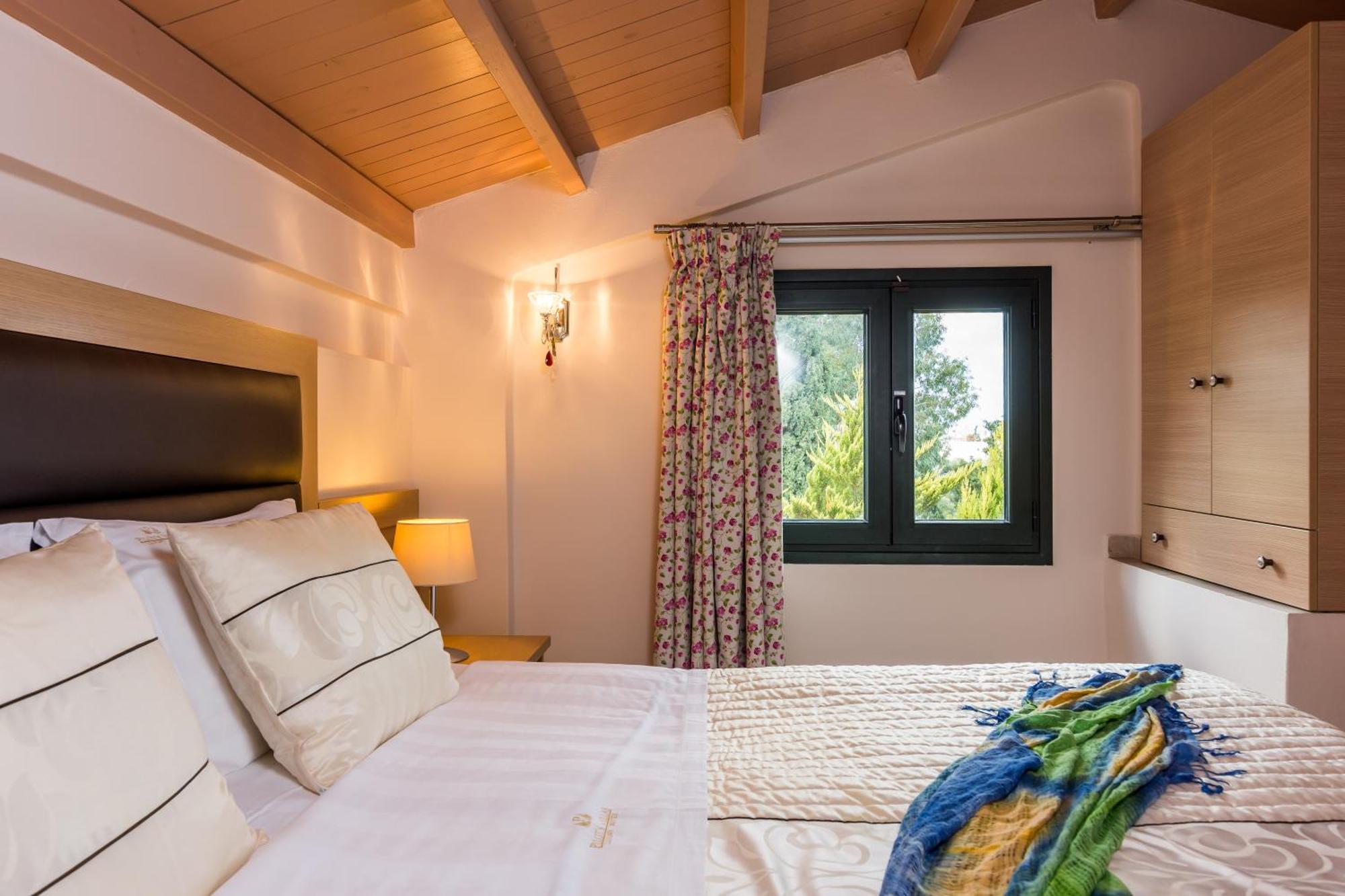 Pilot'S Villas Luxury Suites Hersonissos  Eksteriør billede